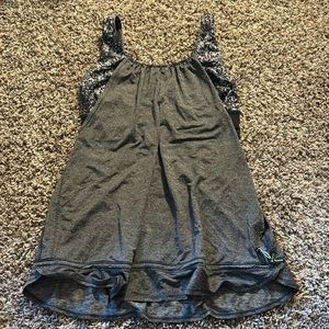 Lululemon Tank size 8